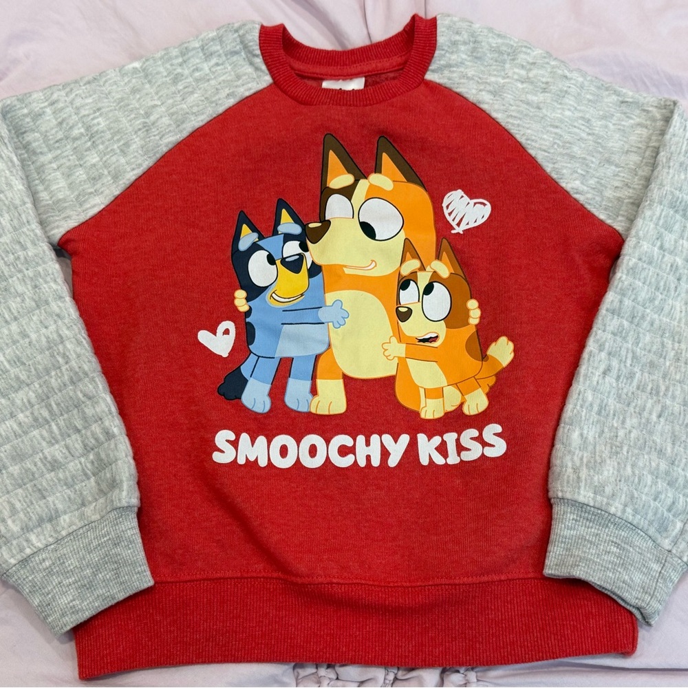 Bluey smoochy kiss sweatshirt